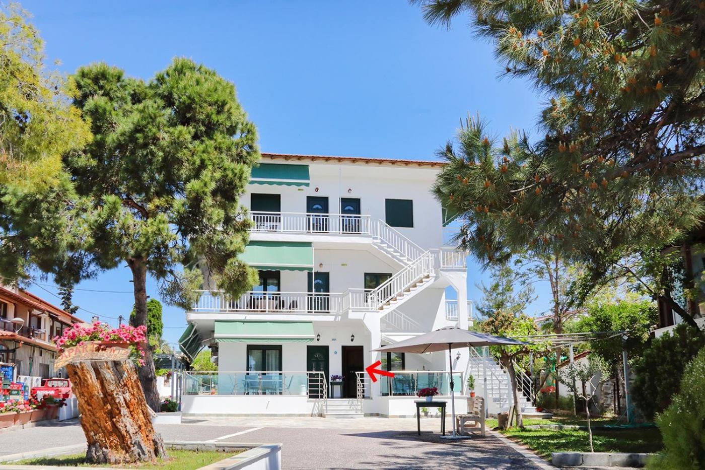 Agapitos Apartments Nikiti  Exterior foto